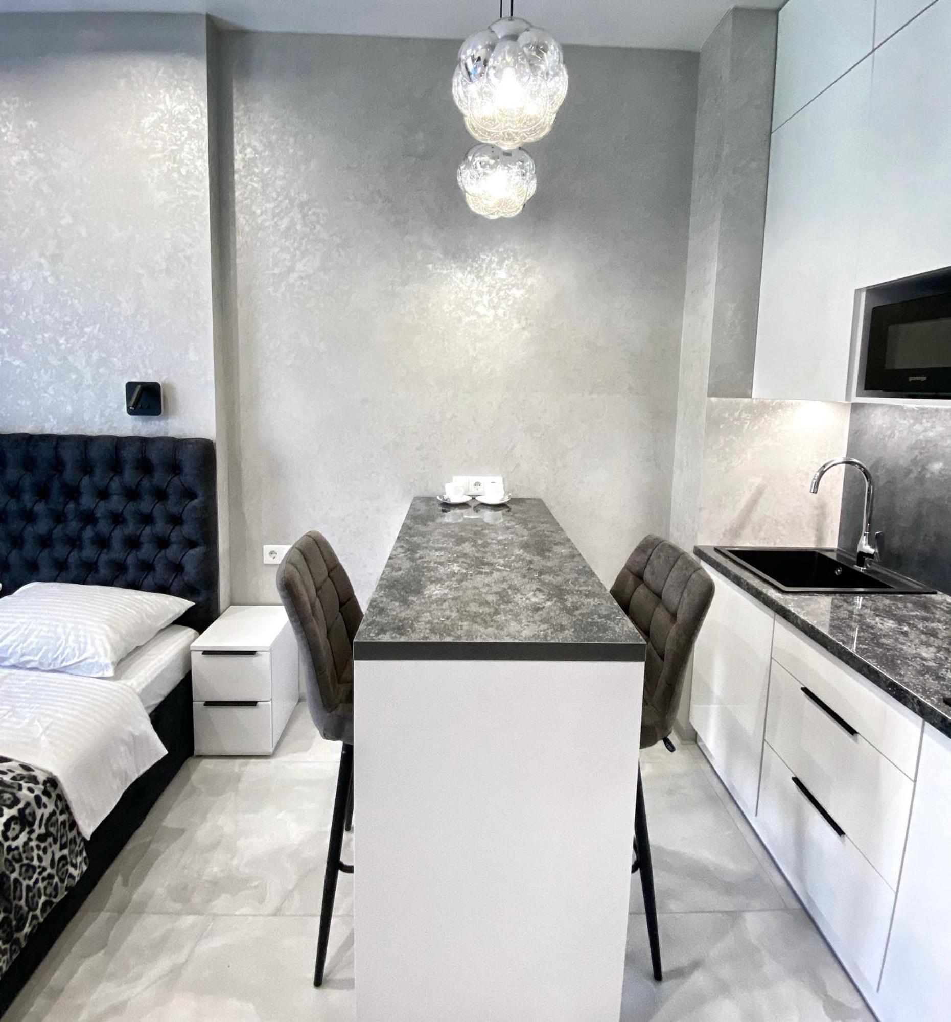 Vem Apartment Калипсо Odessa Esterno foto